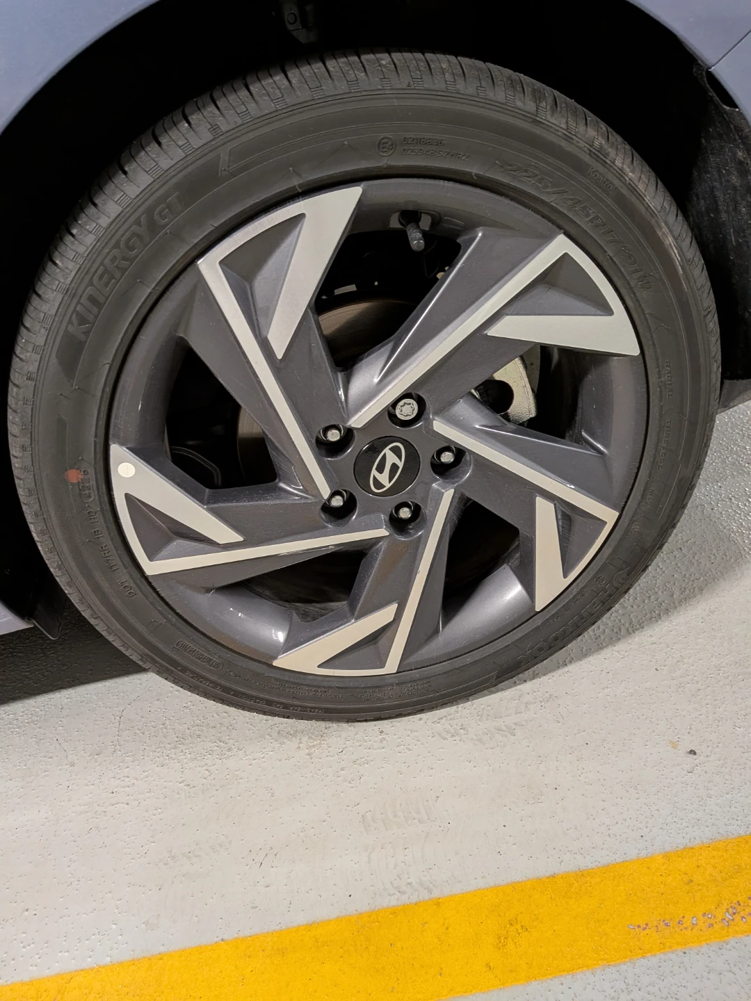 4 - Hankook Kinergy GT Tires 225/45R17 - photo 3