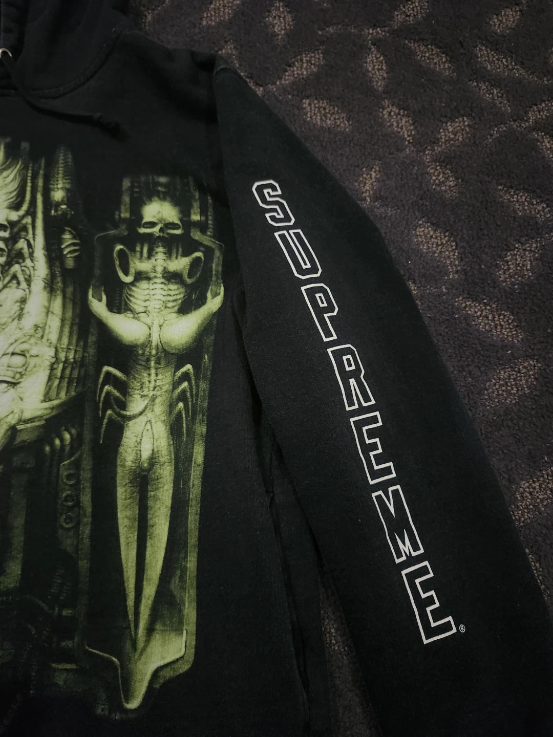 Supreme H.R. Giger Hoodie - photo 5