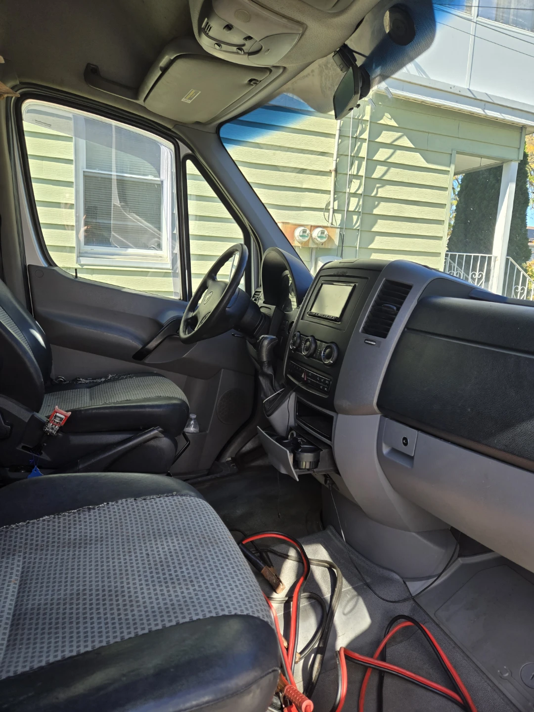 Mercedes-Benz Sprinter 2500 Van - photo 3