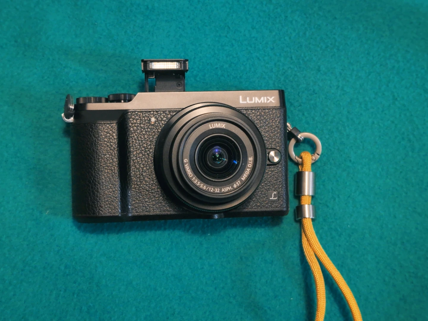 Panasonic Lumix DMC-GX85 Mirrorless Camera - photo 2