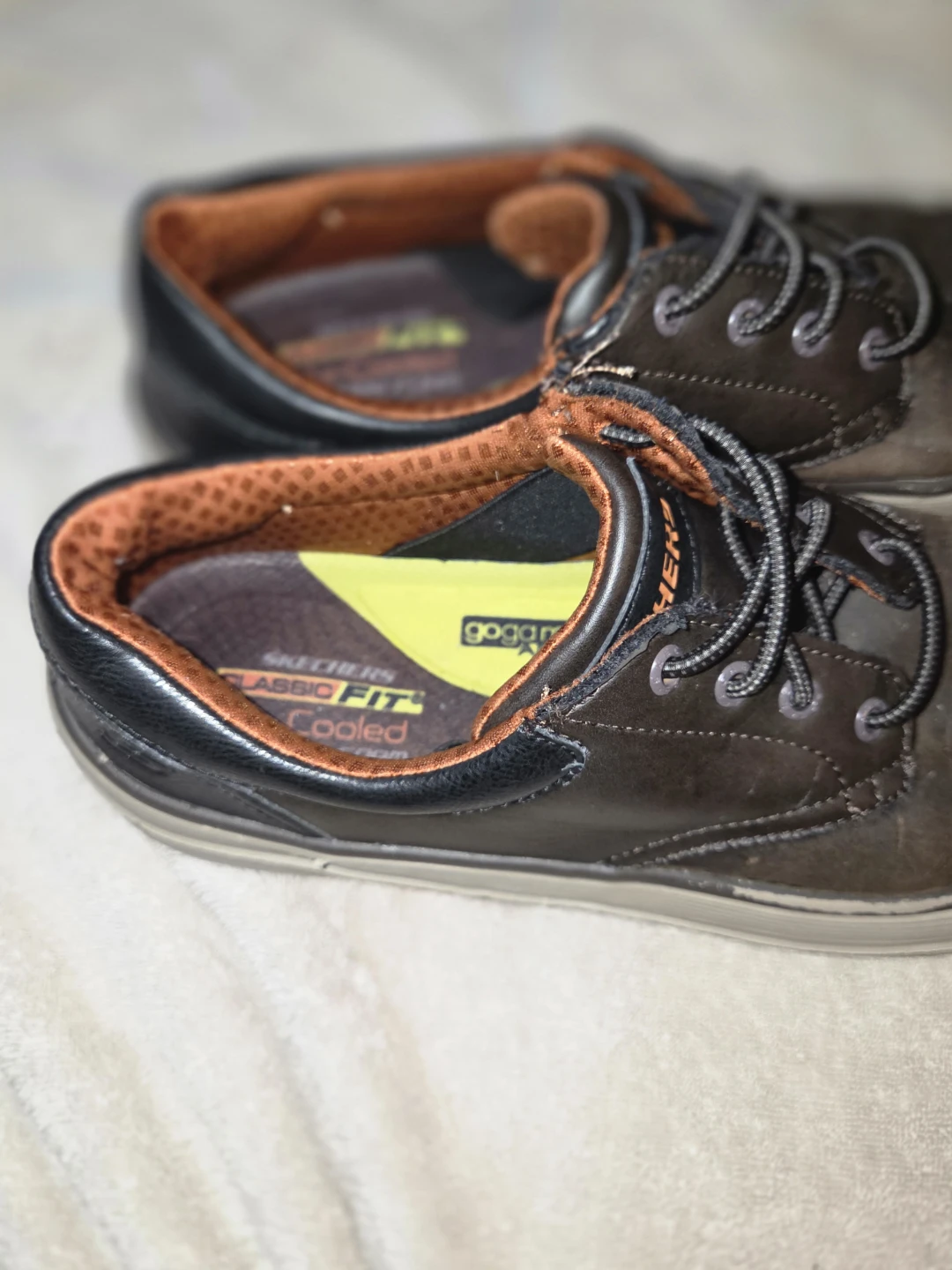Skechers Classic Fit Air-Cooled Sneakers in a Men's 10½ - photo 2