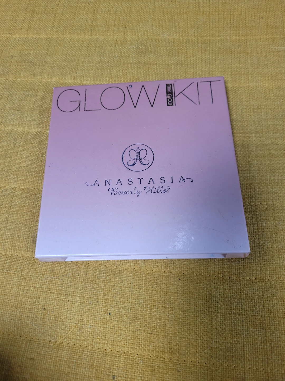 Anastasia glow kit