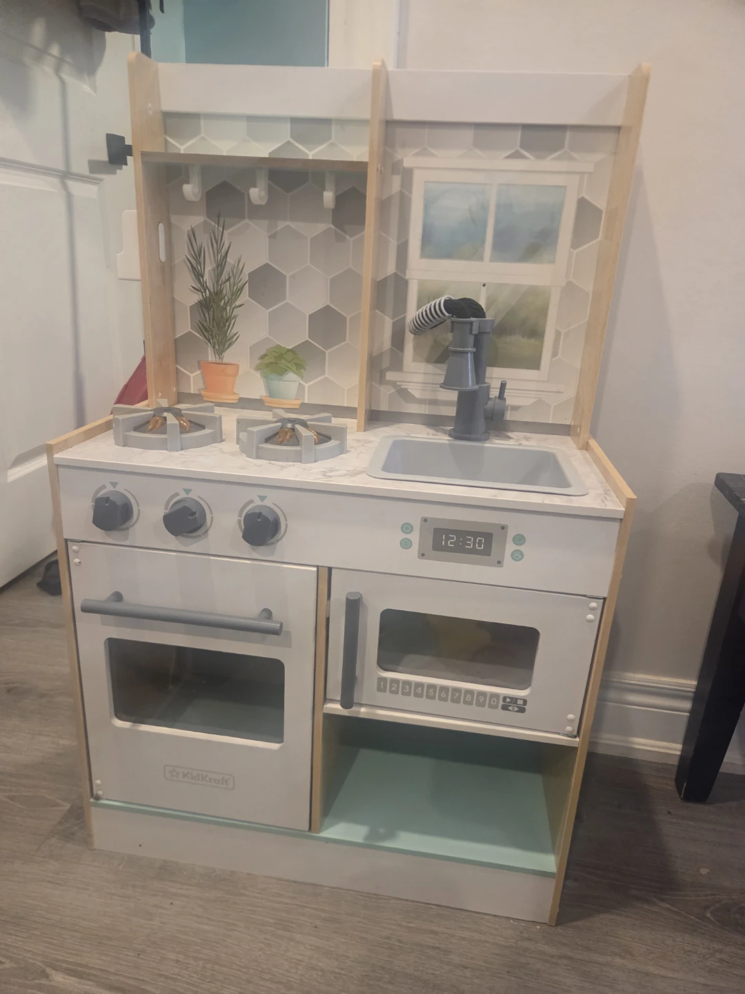 KidKraft Play Kitchen with Little Tikes Fridge & Accessories
