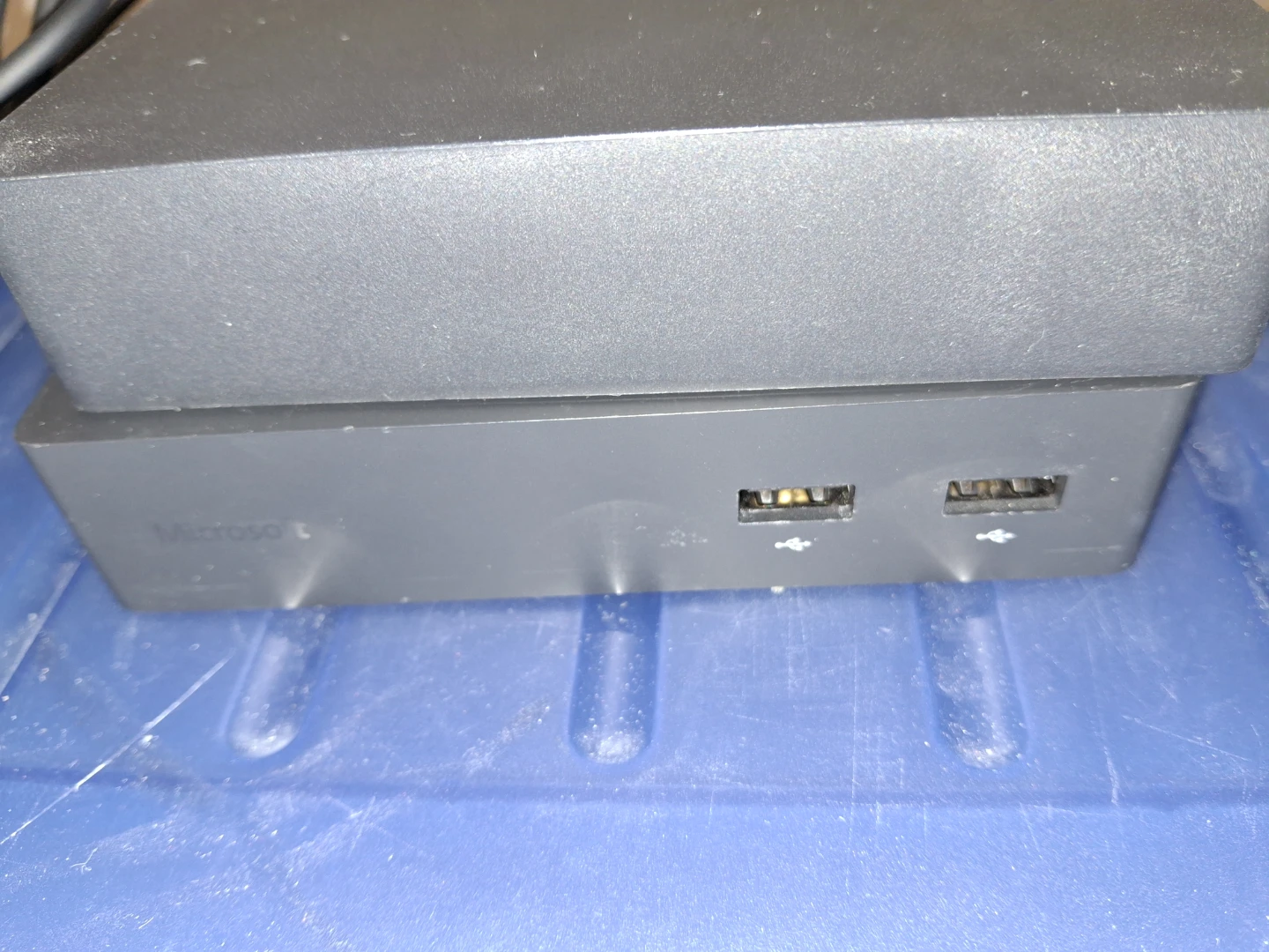 Microsoft Surface Dock Model 1749 - photo 2