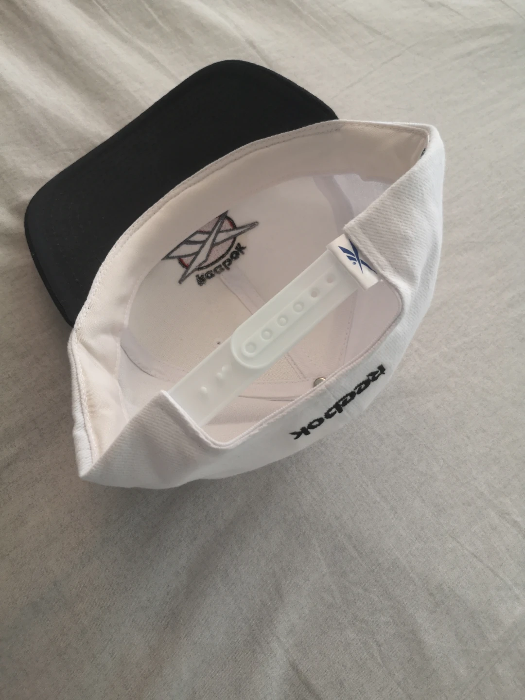 New Reebok Snapback Hat - photo 3
