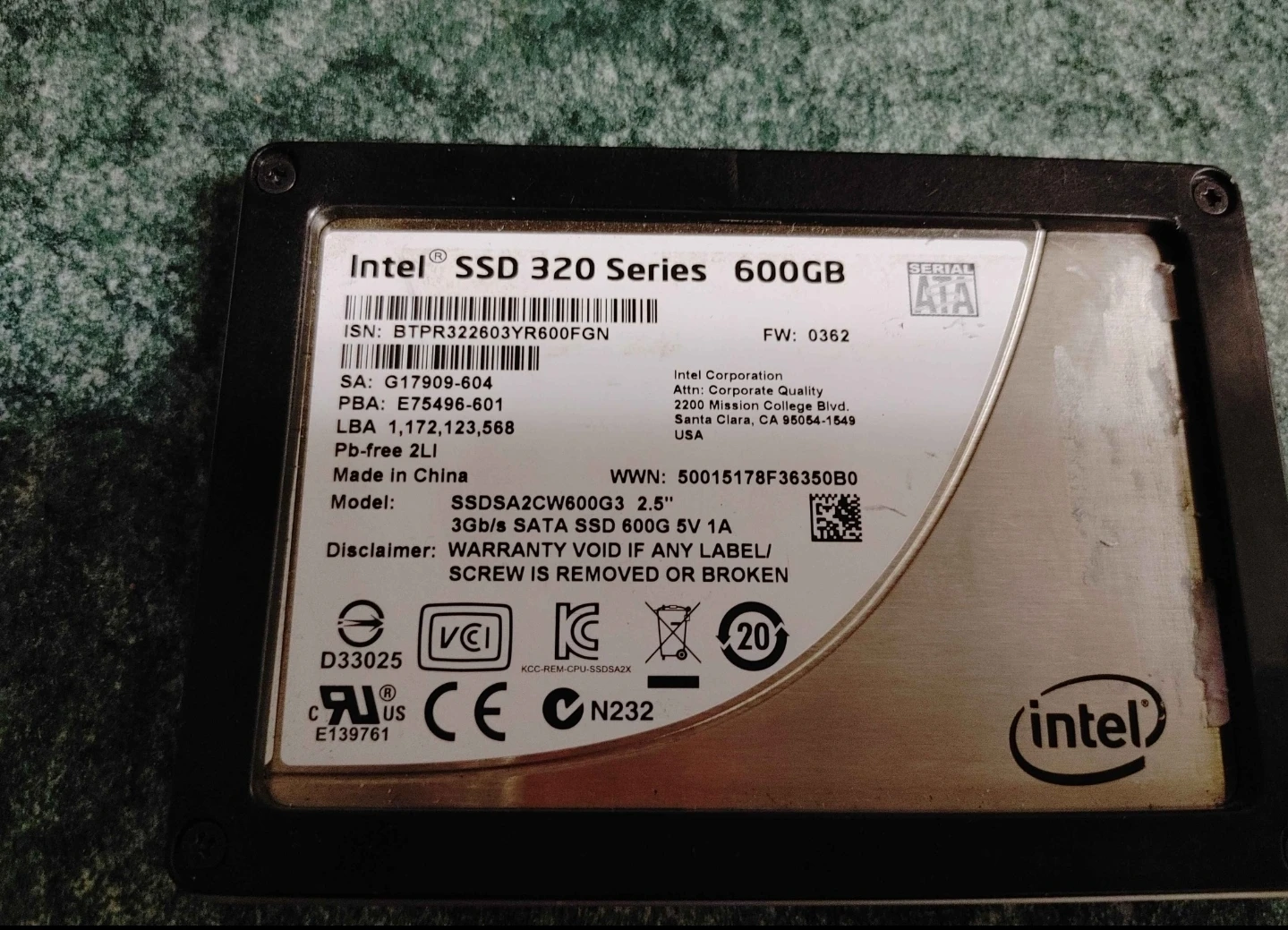 600GB ssd sata intel