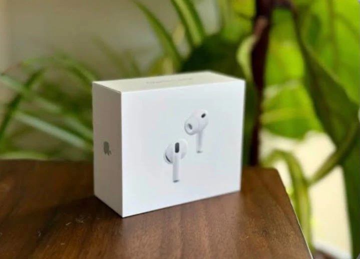 Apple AirPods Pro 3 - photo 2