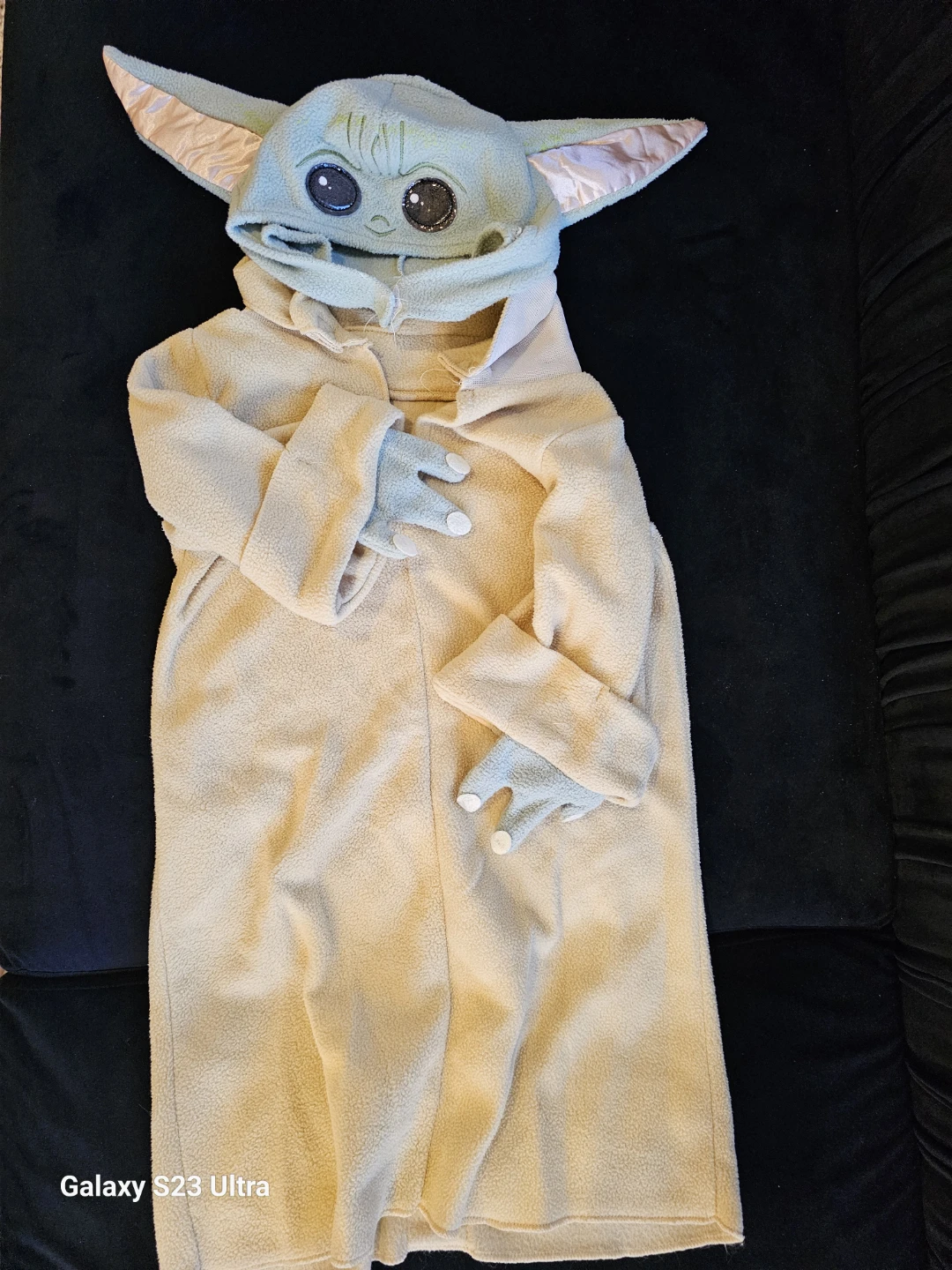 Size 4 -5 Star wars yoda costume