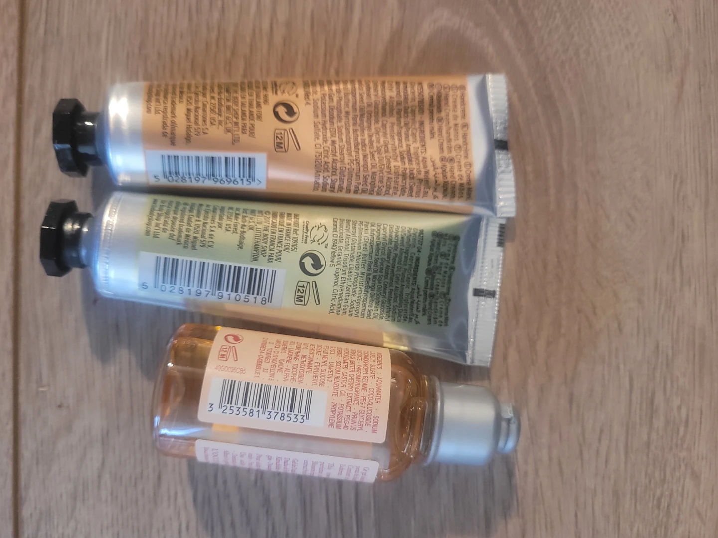 The  L'Occitane Shower Gel and Body Shop Handcreams set Set - photo 2