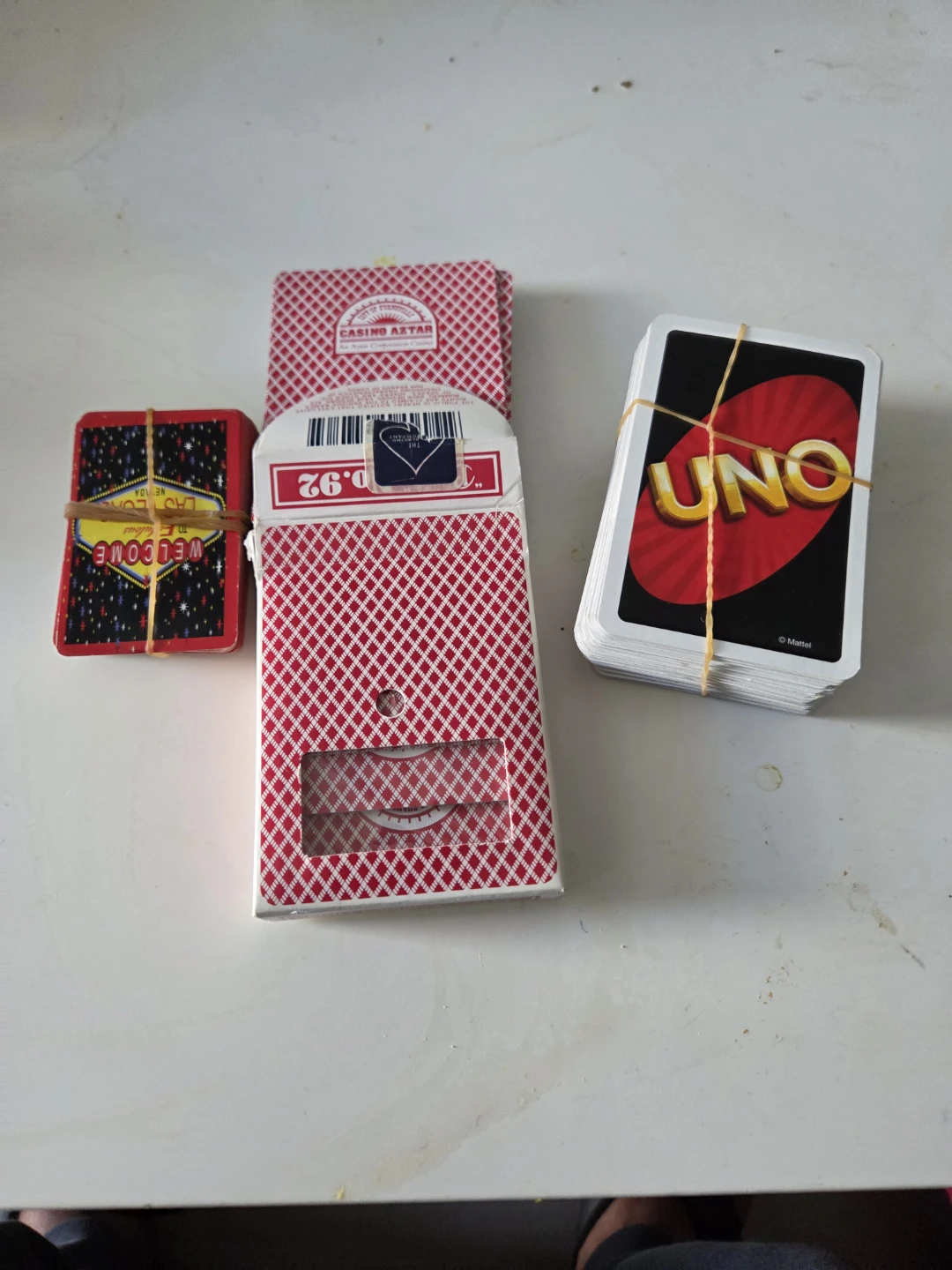 Bee Playing Cards and Uno Deck - photo 4