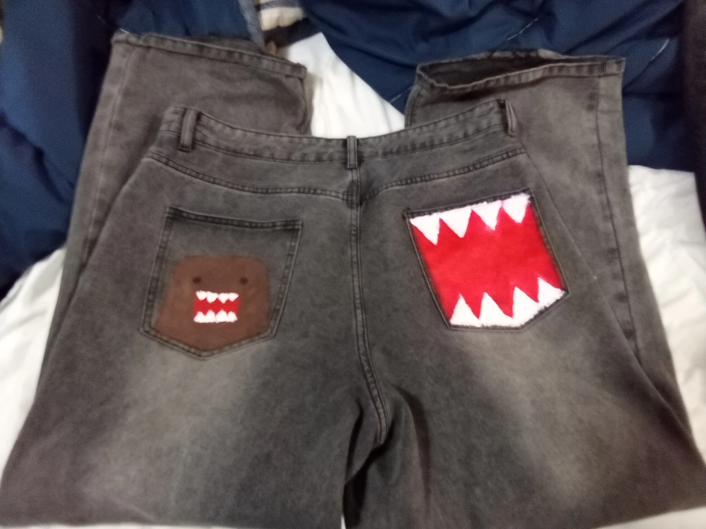 Custom Painted Jeans Size 34 - photo 2