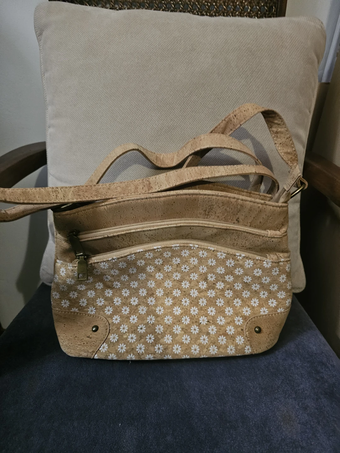 Cork Crossbody Bag with Daisy Print