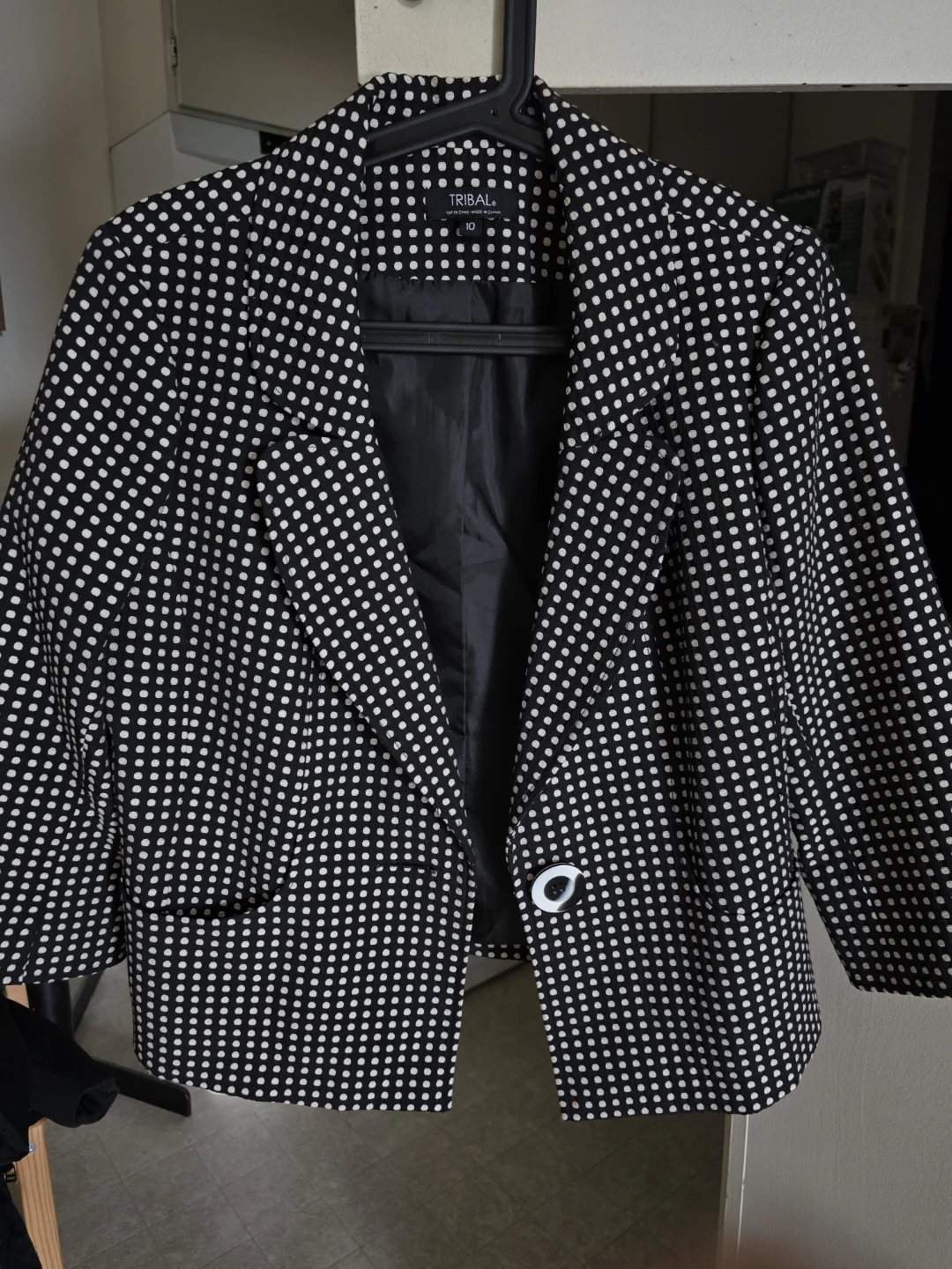 Tribal Black and White Polka Dot Cropped Blazer Size 10