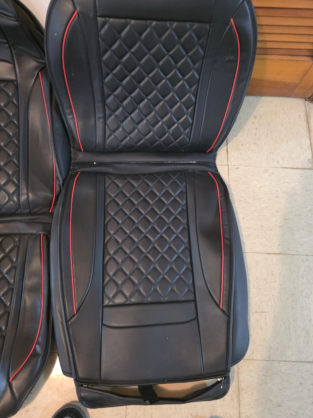 Black and Red Quilted Car Seat Covers - photo 2