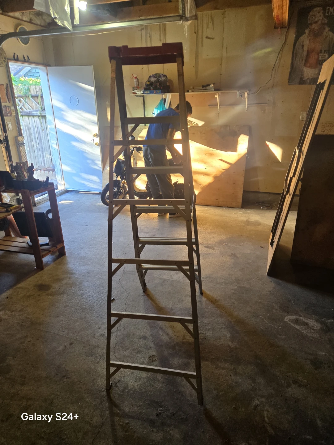 Lite 5-Foot Aluminum Stepladder - photo 5