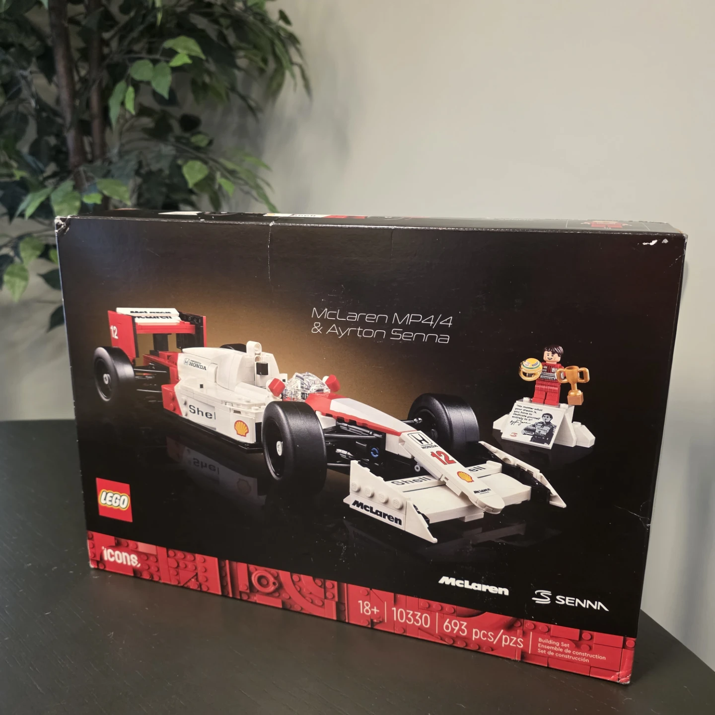 LEGO Icons McLaren MP4/4 & Ayrton Senna 10330