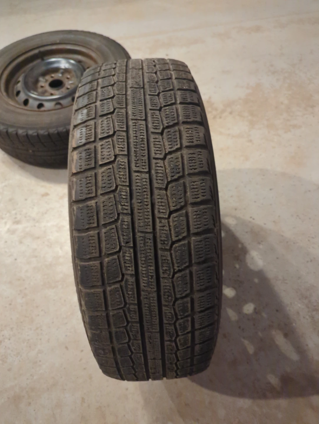 2 Yokohama iceGUARD iG20 Winter Tires with Rims - photo 5