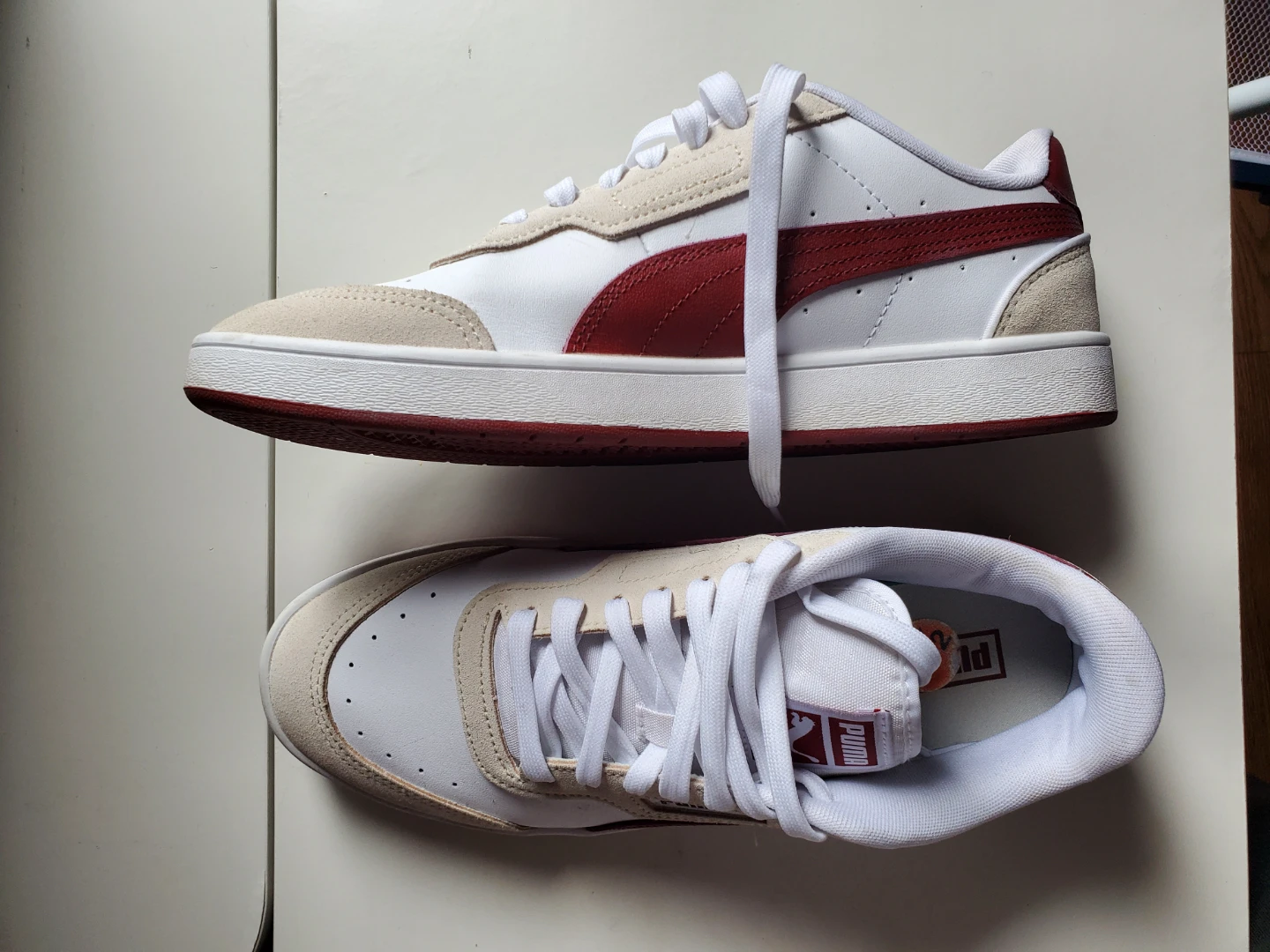 Puma Sneakers White and Maroon