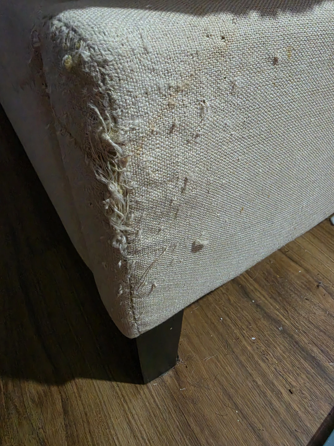 Tufted Upholstered King Size Bed - photo 4