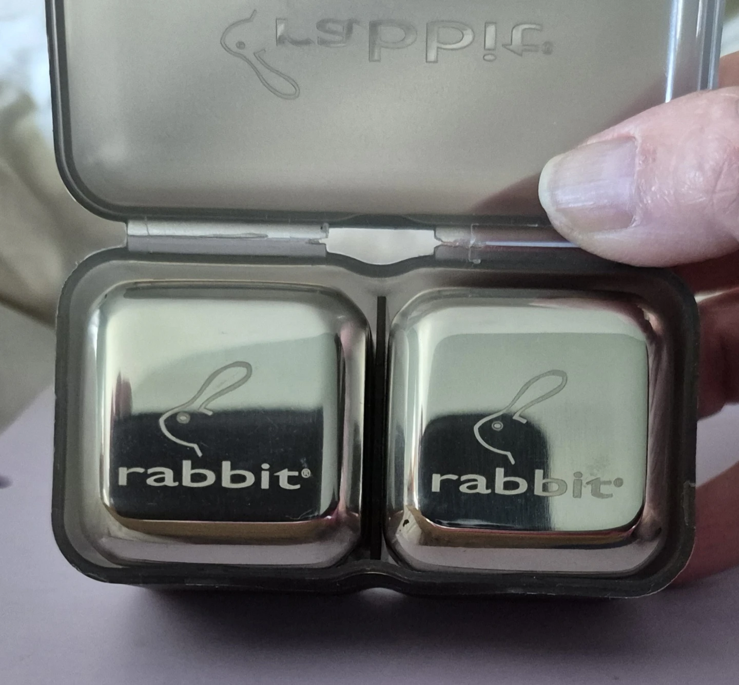 Rabbit Stainless Steel Reusable Ice Cubes (Skokie)