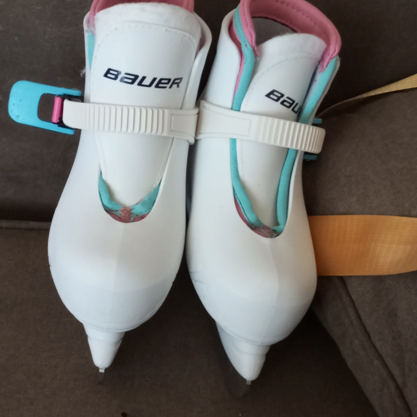 Bauer kids ice Skates