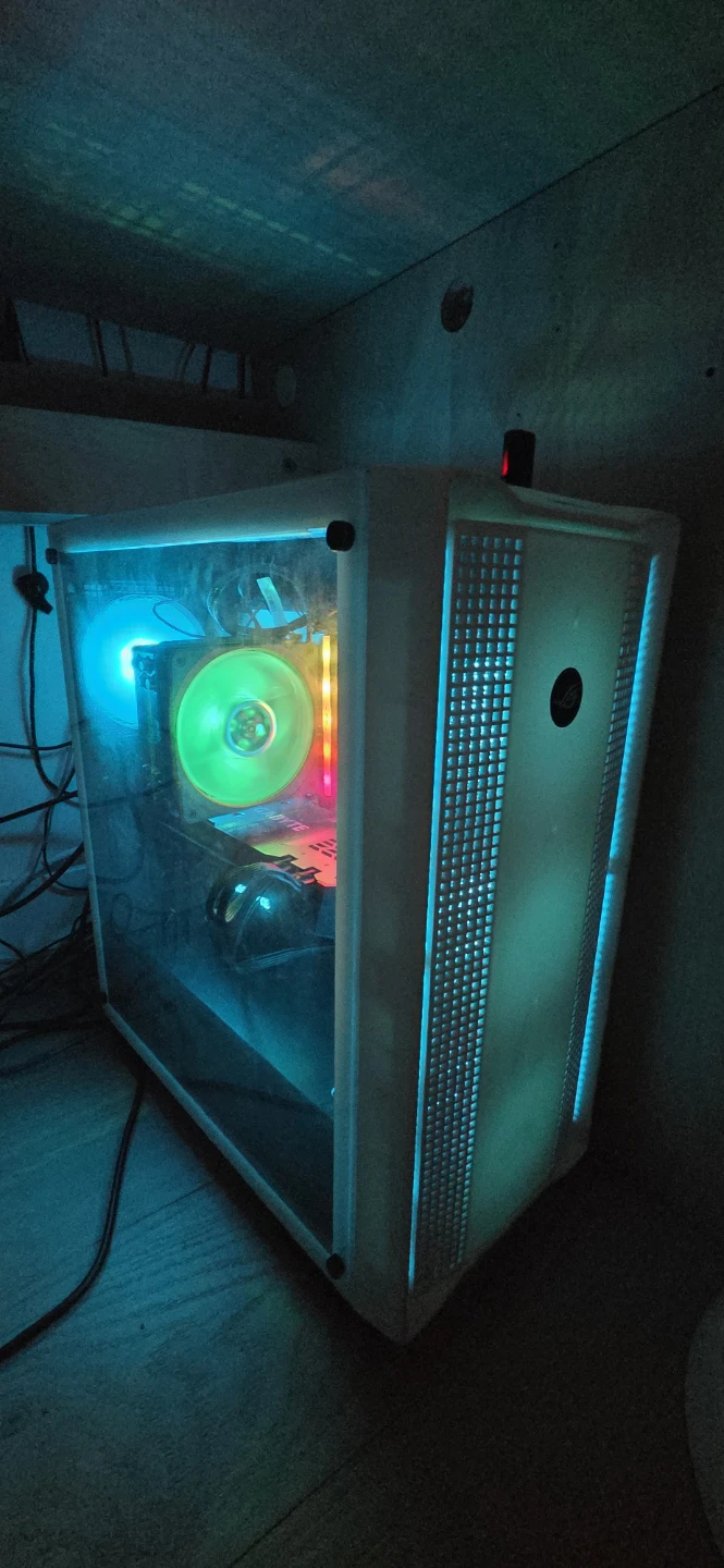 Custom Gaming PC with RTX 3060 Ti