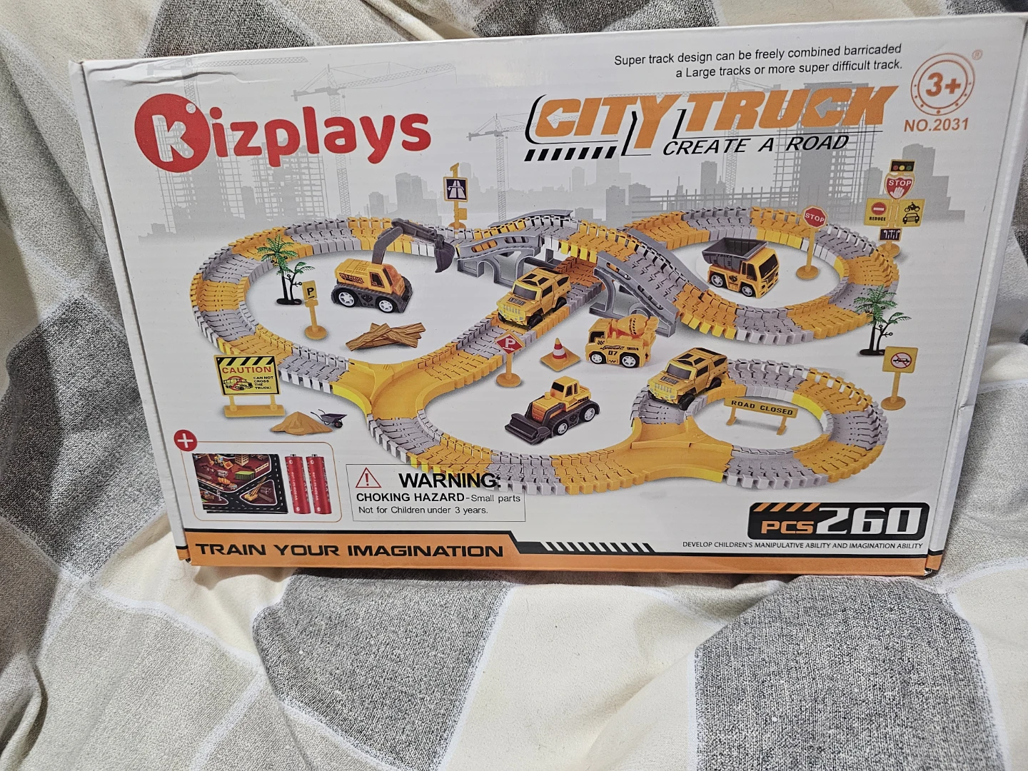 Bizplays City Truck Road Set 260 Pieces