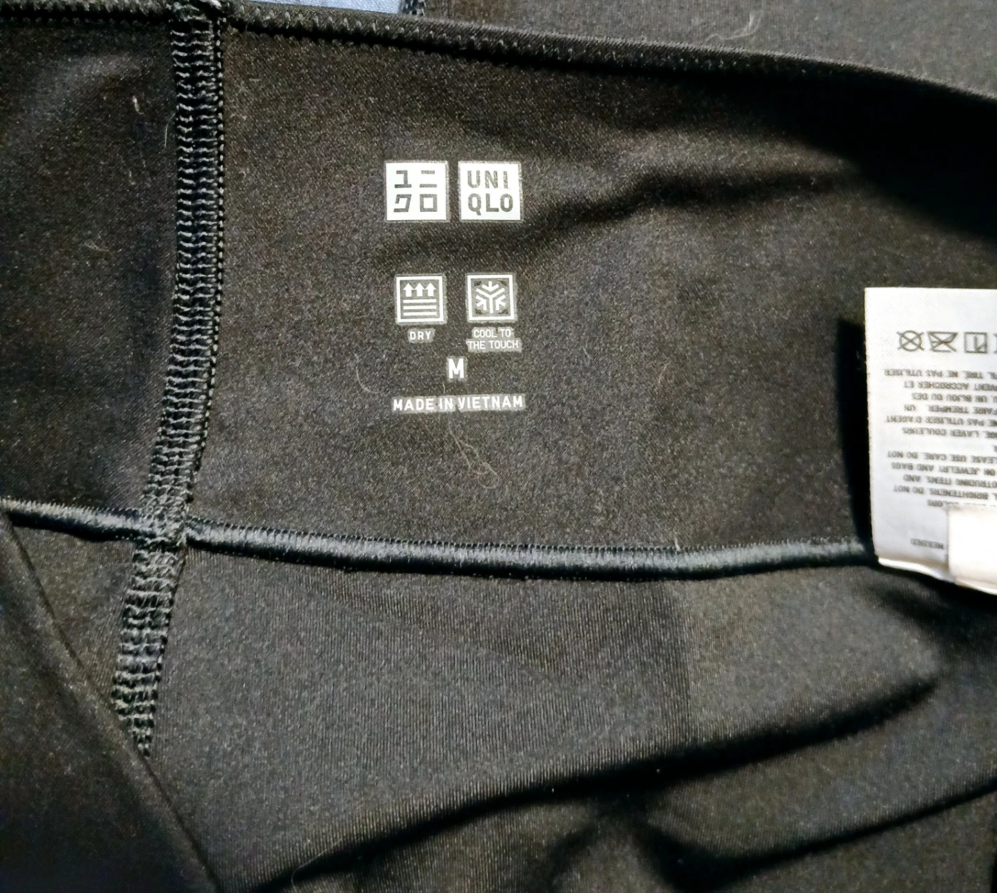 Women Medium Uniqlo Black Leggings - photo 2