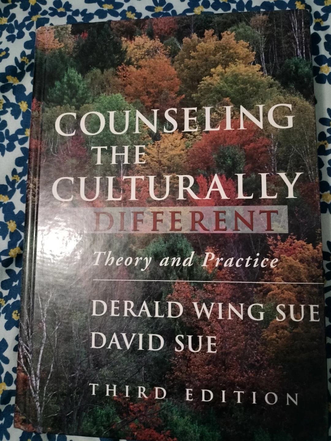 Counseling the Culturally Different: Theory and Practice