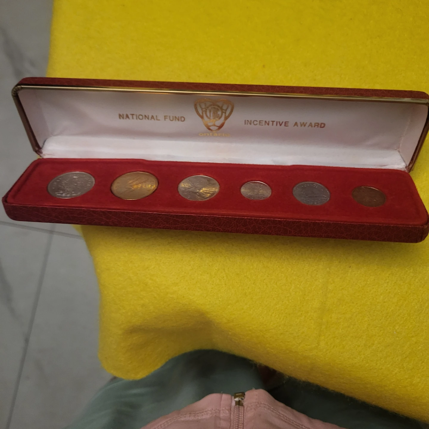 1989 Canadian Coin Set in Case - photo 2