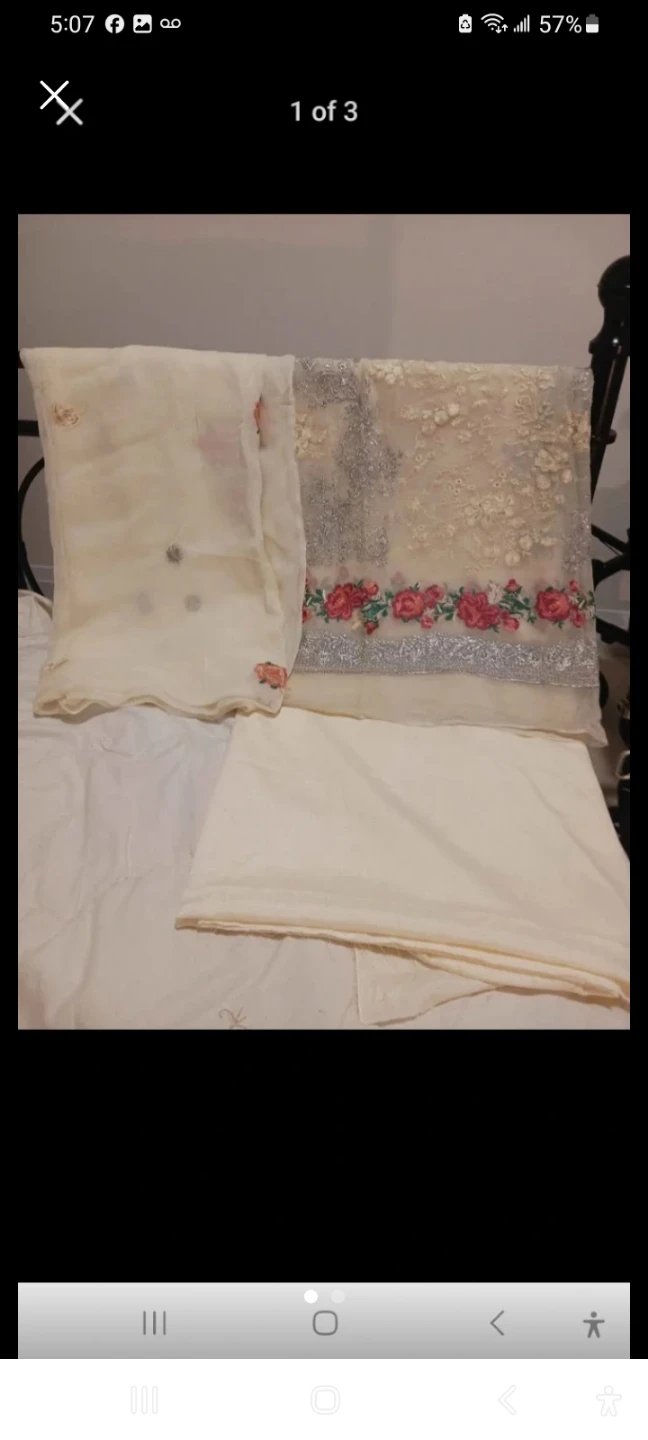 Cream Floral Embroidered Pakistani Suit - photo 2