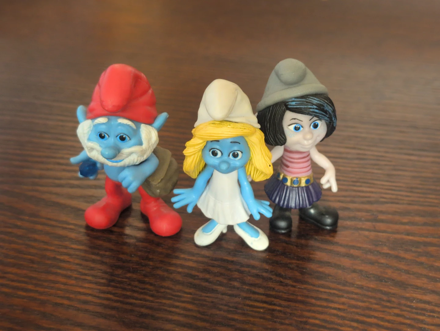 Set of 3 Smurfs figurines
