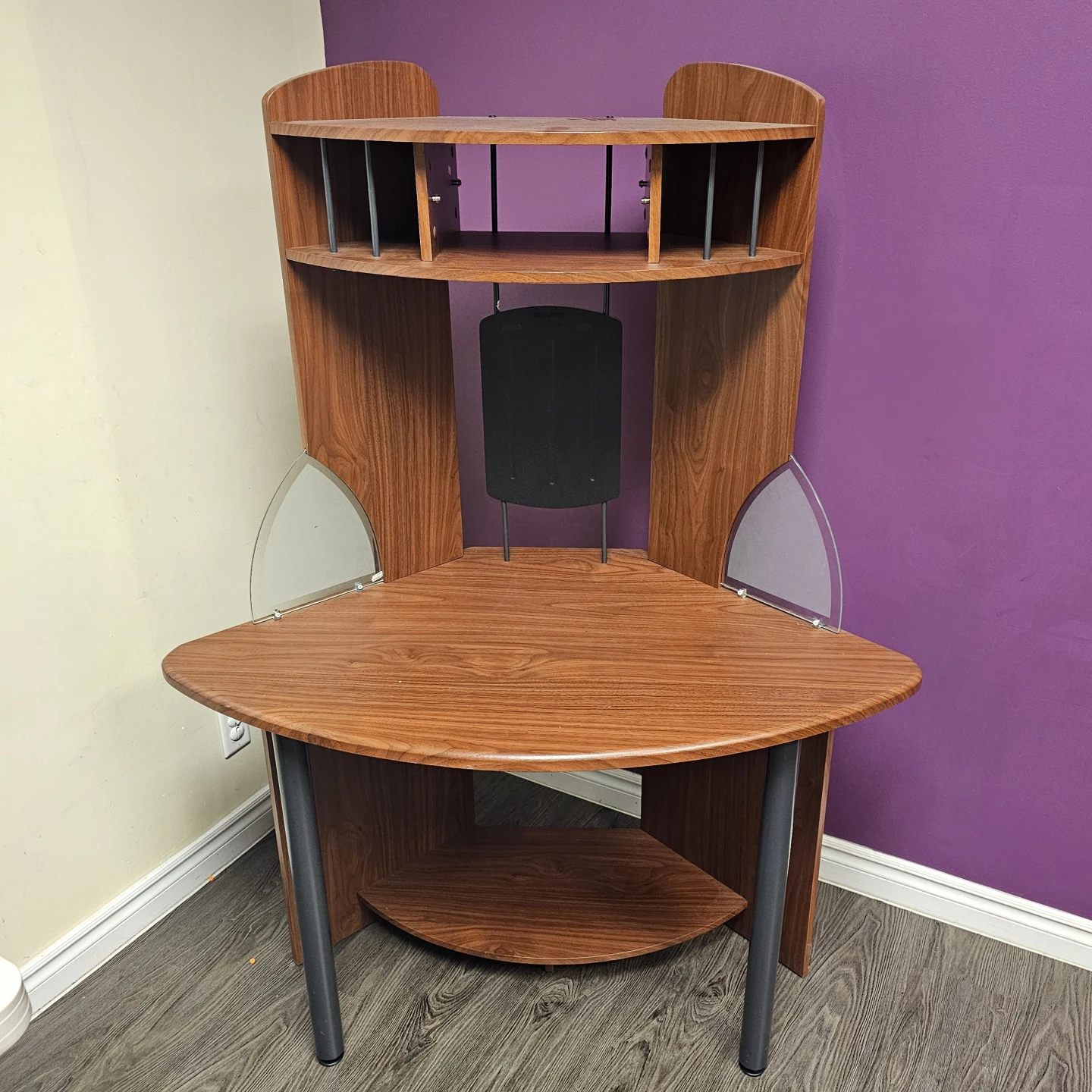 Corner Desk