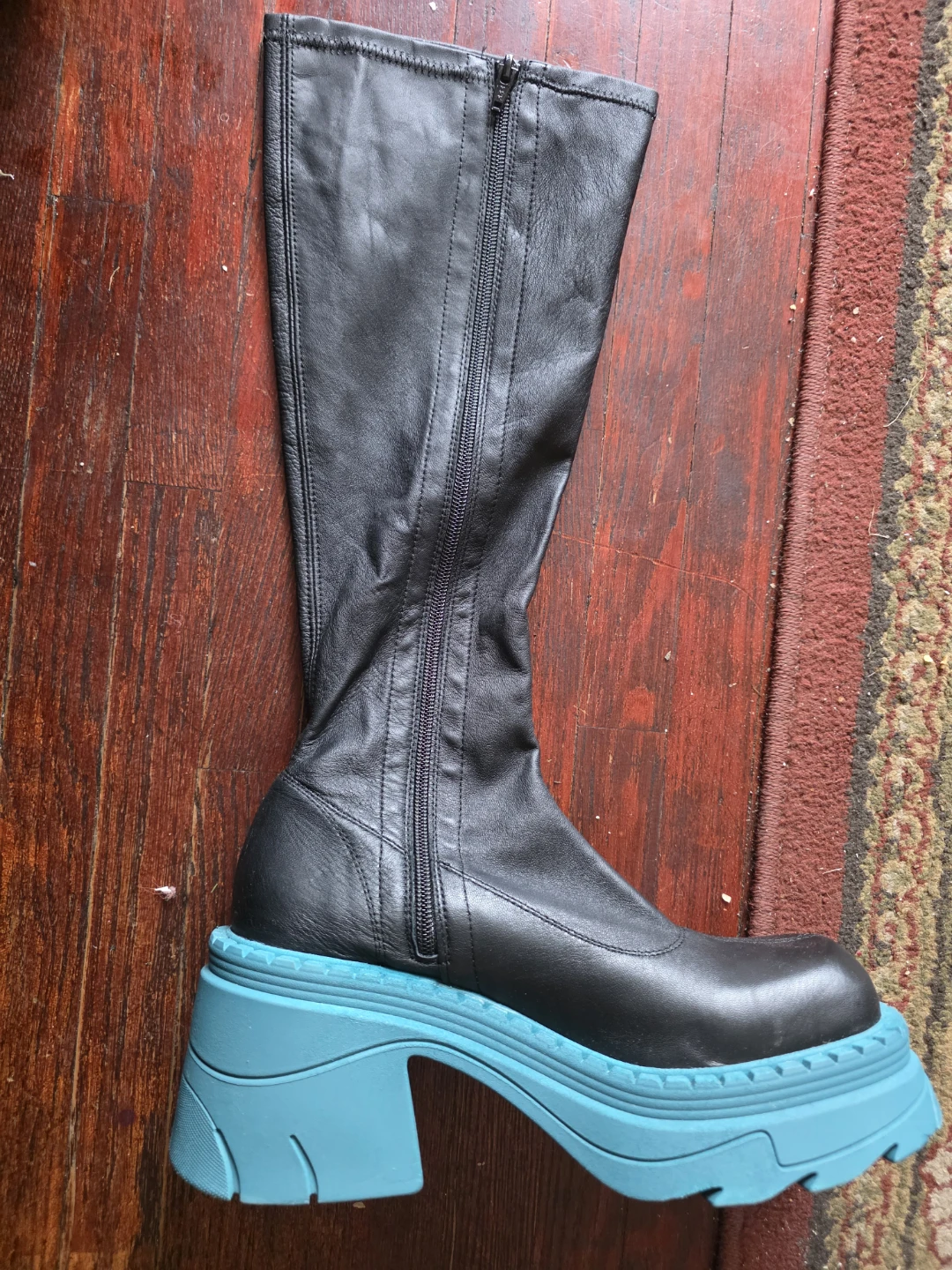 Topshop Black Leather Boots with Teal Platform - photo 5