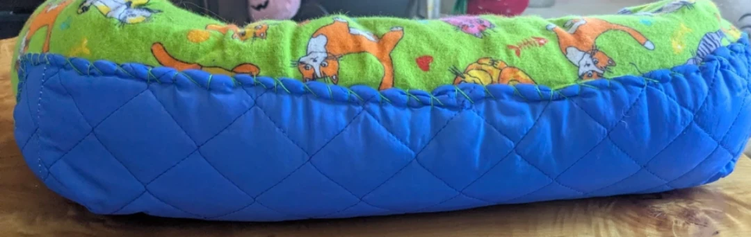 Brand New Cat Bed - photo 3