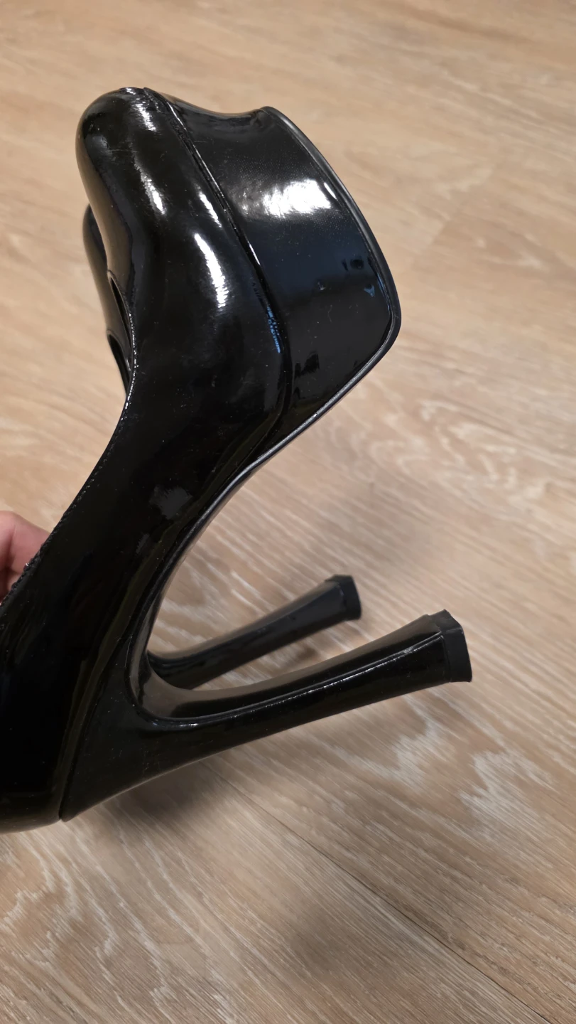 Kelsi Dagger Black Patent Platform Heels - photo 4