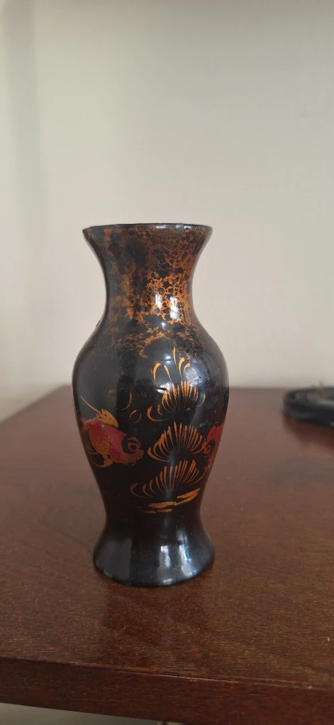 Black Floral Lacquer Vase - photo 2
