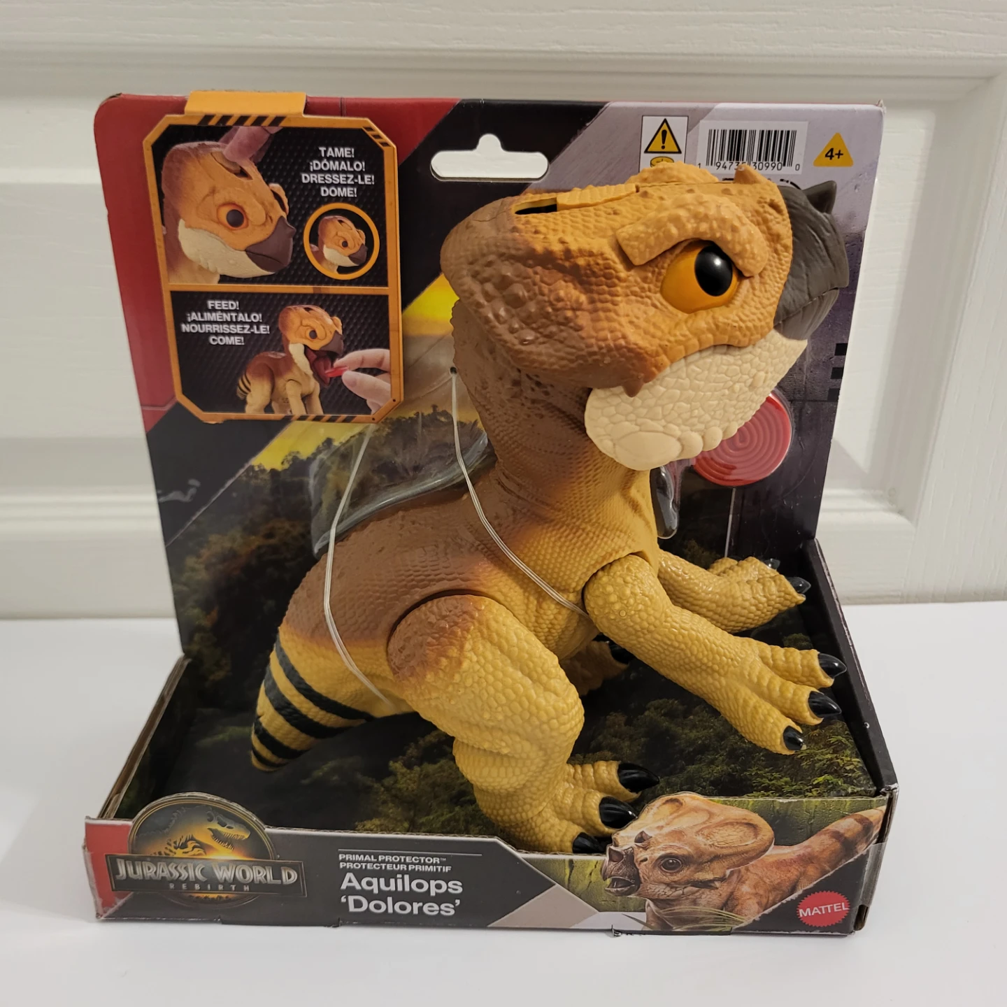Jurassic World Rebirth Primal Protector Aquilops Dolores