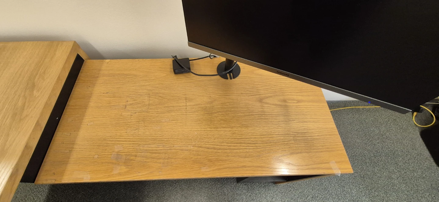 FREE Desk! - photo 3