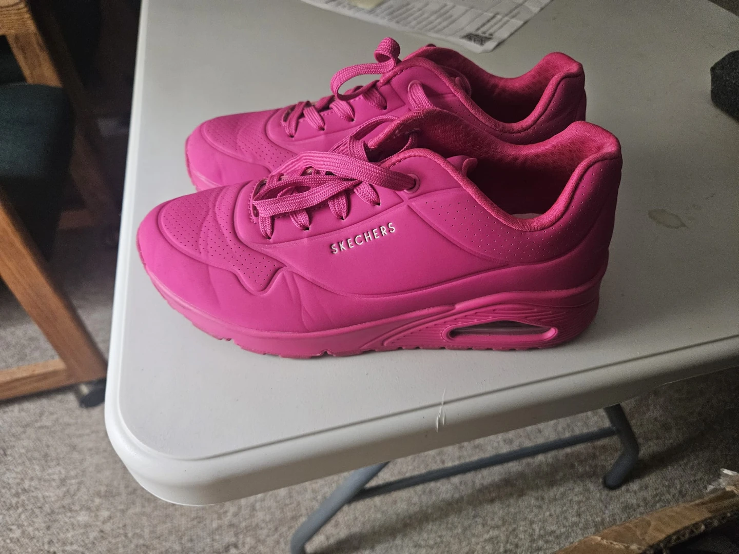 Bright Pink Skechers Sneakers - photo 2