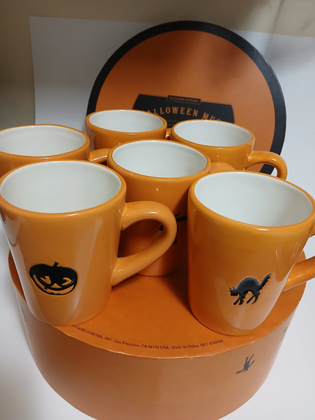 2003 Williams-Sonoma Halloween Mug Set of 6 - photo 3