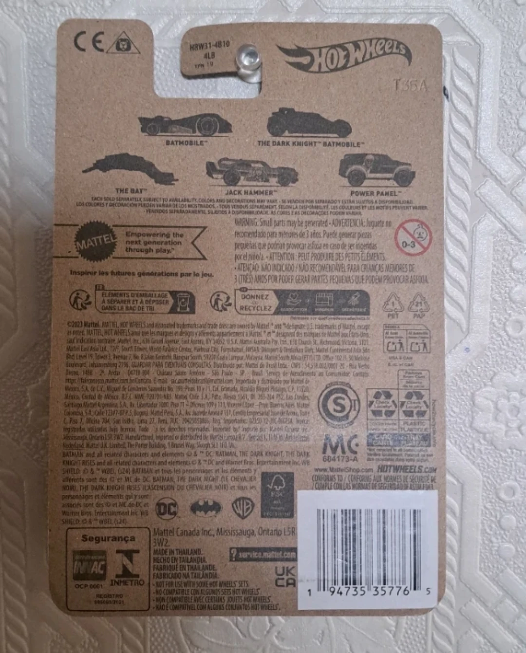 Hot Wheels DC Batman Batmobile 16/20 - photo 4