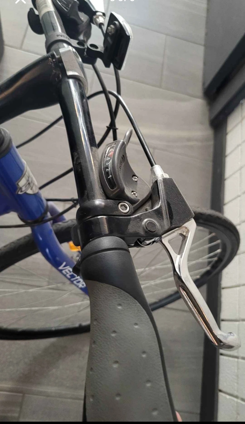 CCM Vector Road Bike, 21-Speed, 700 C, - photo 3