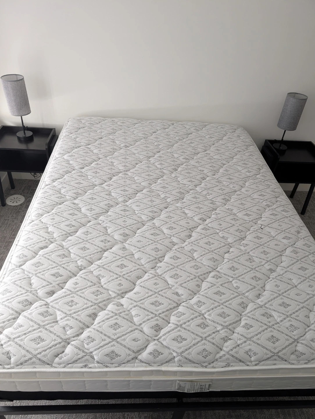 Queen size box spring and mattress