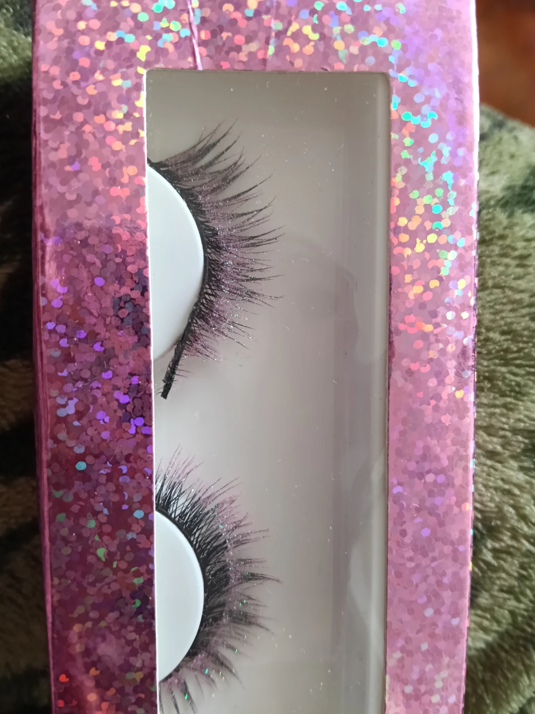 Glitter Accent False Eyelashes