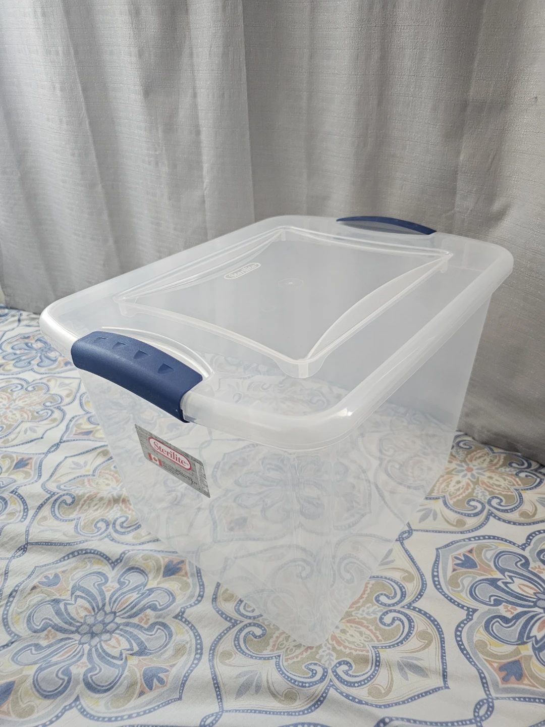 Sterilite 26 L Hatch Storage Box, Blue - photo 2