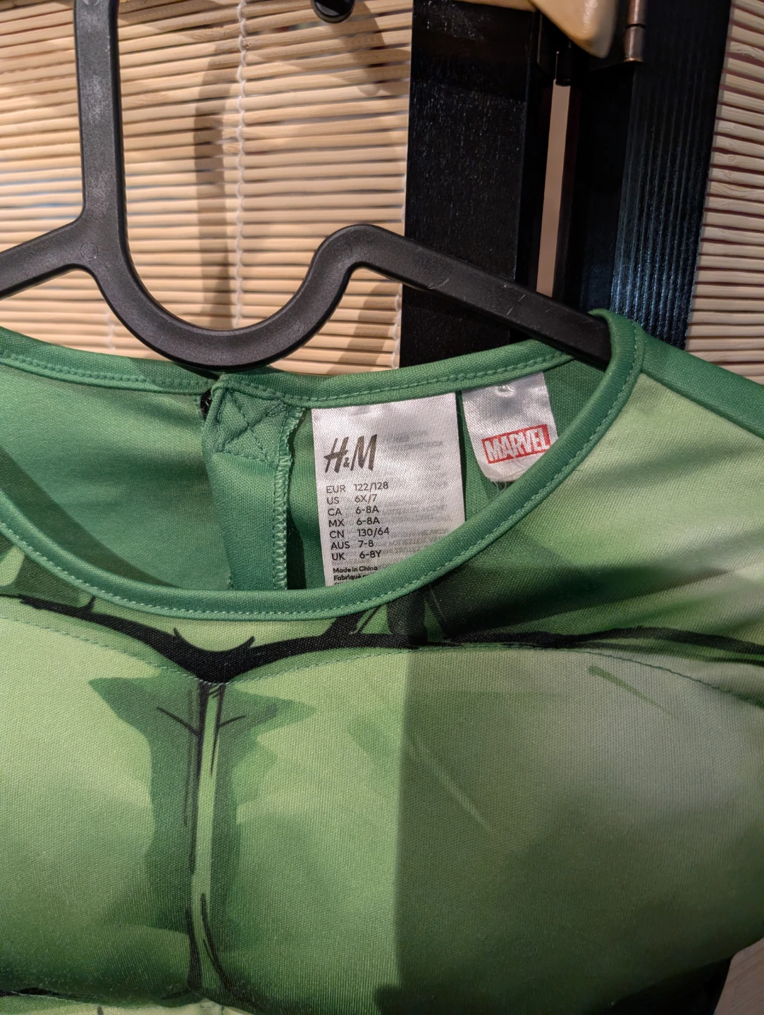 H&M Marvel Hulk Costume 6-8Y - photo 4