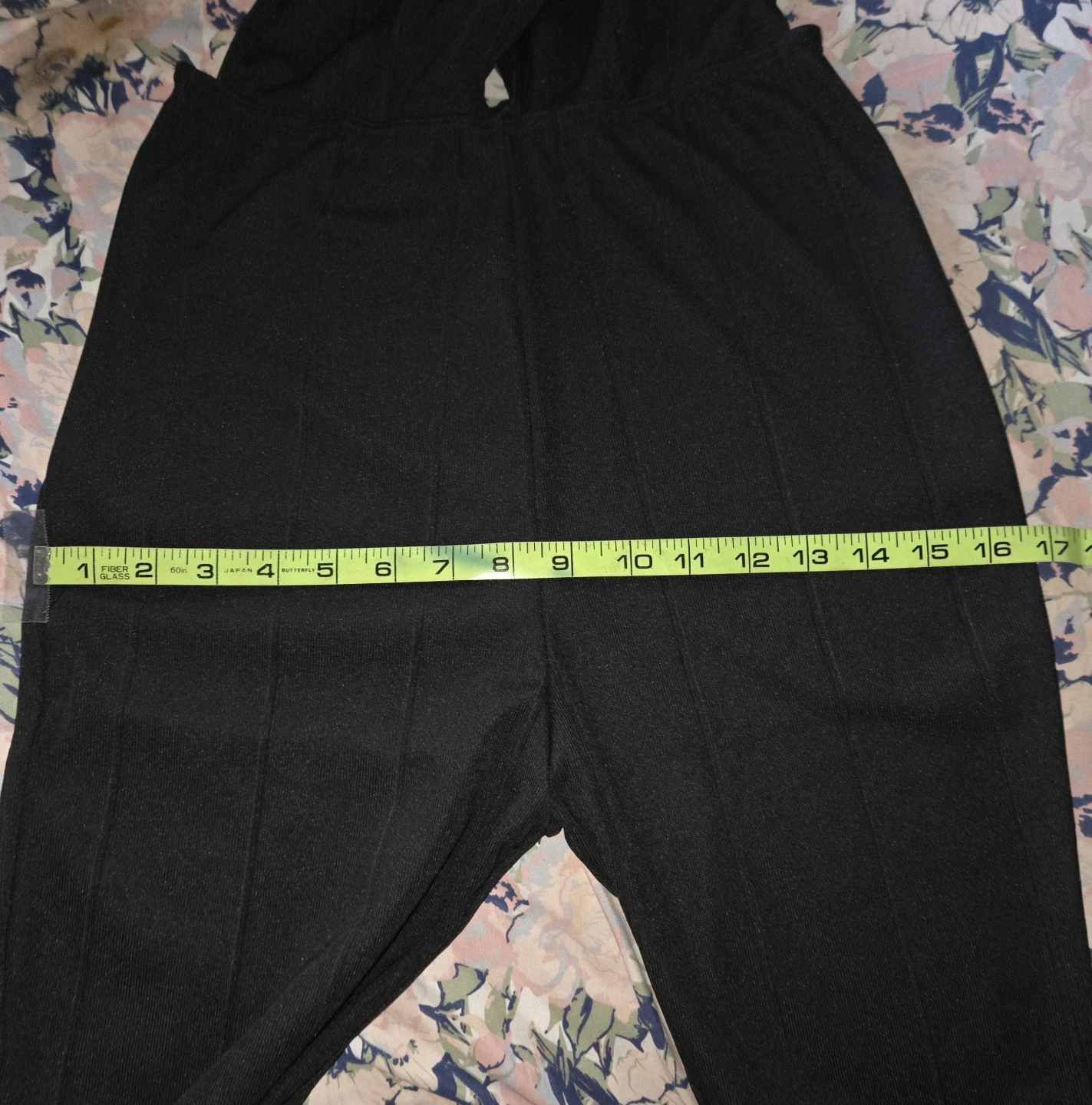 Pretty Little Thing Bandage Plunge Jumpsuit in a Ladies 12 - photo 5