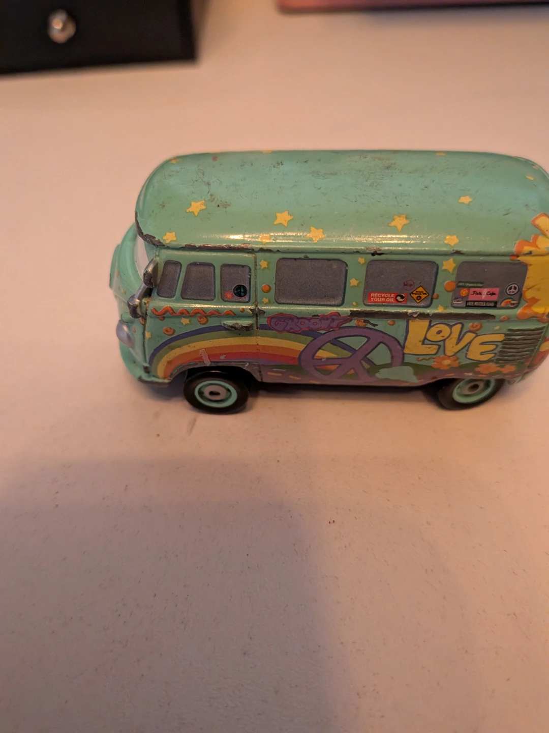Disney Pixar Cars Fillmore Toy Car - photo 2