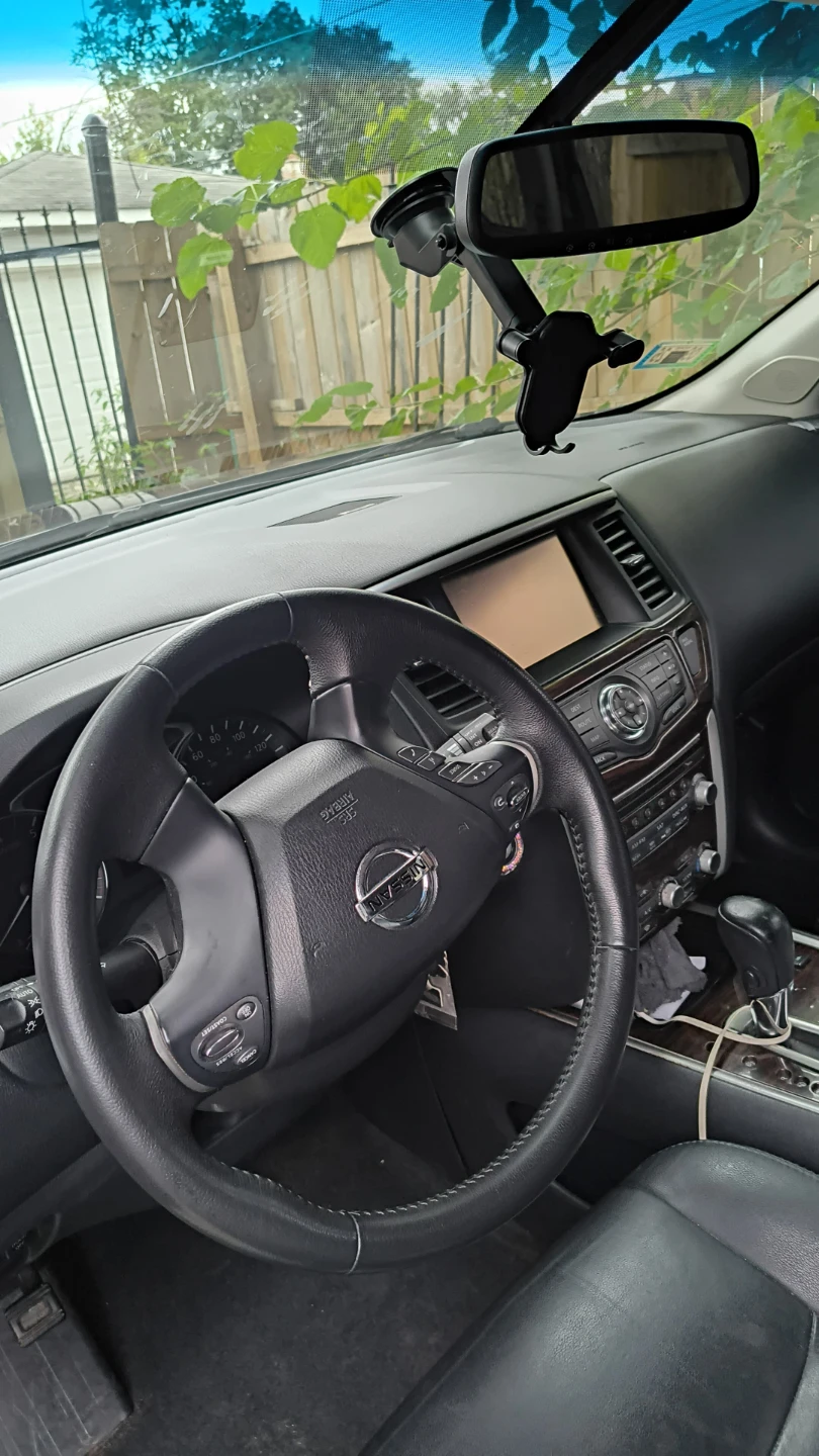 Nissan Pathfinder V6 - photo 3